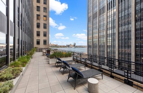 Financial District Apartment | Your NYC Adventure Starts Here | Chic Apartment Near Landmarks & Eats