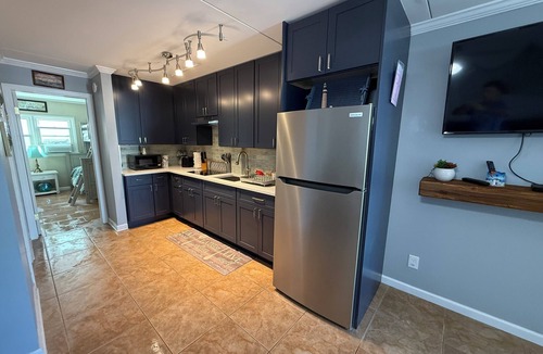 Wildwood Crest Condo | Your Summer Escape Awaits! Walking distance to the pristine WWC beaches!