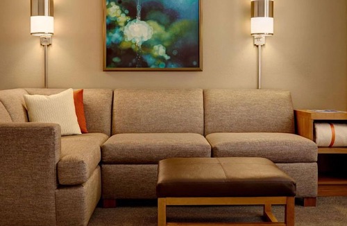 St. Johns Hotel | Zilker Metropolitan Park Tour! 4 Spacious Units w/FREE Parking, Outdoor Pool!
