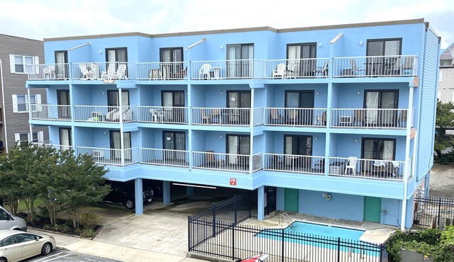 1 Bedroom Condo with Ocean View in beach block