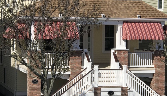 12 BR 6 Bath ELEVATOR NEWER Construction in the Heart Of Ocean City, downtown