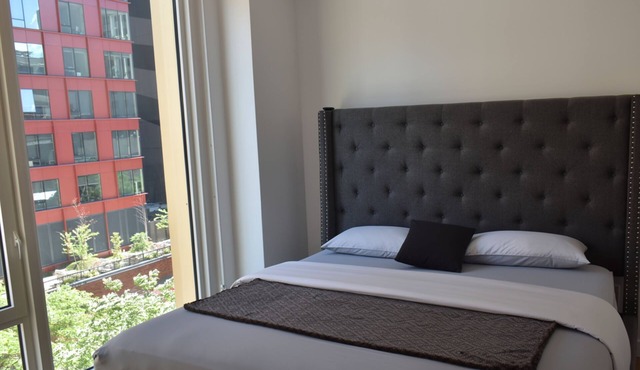2-bedroom hotel suites in soothing Brooklyn with AC