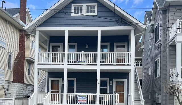 2 MINUTE WALK TO BEACH IN OCEAN CITY-GREAT LOCATION!