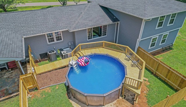 2 Units-Pool- Near Dwtn & Arsenal - American Oasis