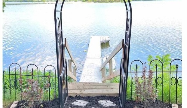 200' of Shoreline for Great Fishing - Park Place on Foot Lake in Willmar MN