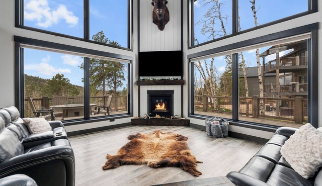 24 KARAT Lodge at Terry Peak