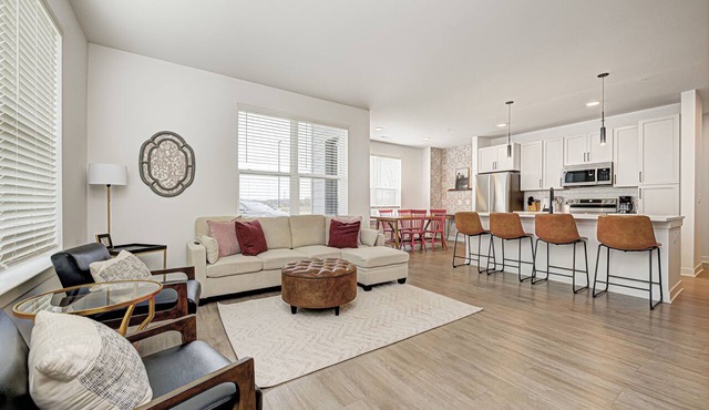 2BED/2BTH - KING/QUEEN BEDS - CARMEL/FISHERS/NOBLESVILLE GRAND PARK in Indianapolis