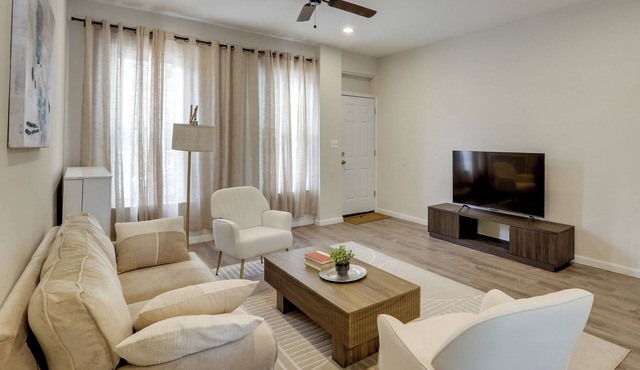 3 Mi to Center City! Quiet Extended Stay w/Patio