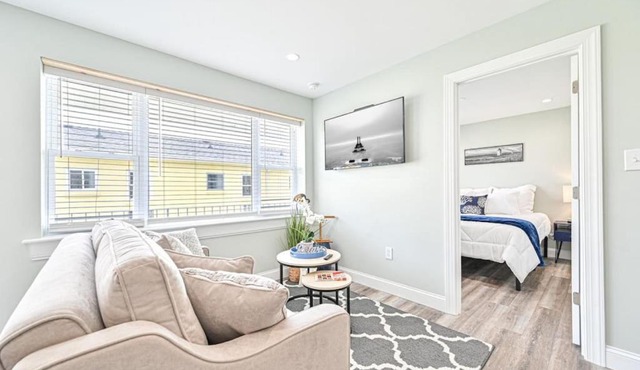318 E Youngs Ave Unit 6 Salty Shore Serenity Beachside Bliss