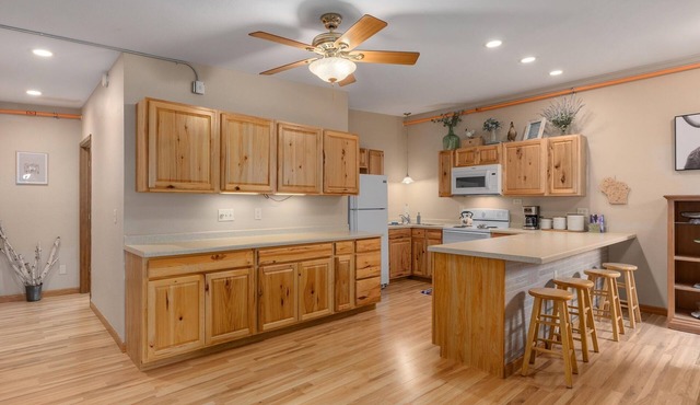 3BR Condo Near Lake Pepin w/2 Kitchens - Lantern Condos
