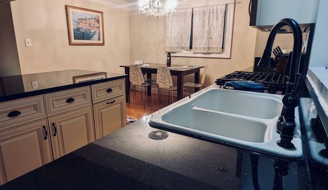 3BR Near GMU, Fairfax Hospital & DC