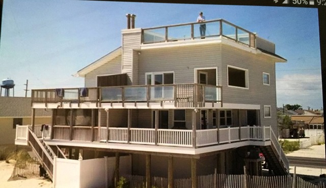*4-story Ocean Front Home with Direct Access to the Beach Fun Noon Check in!