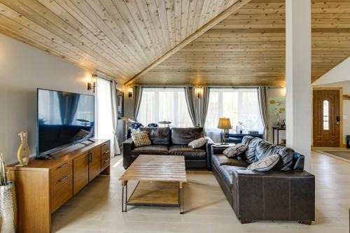40-Acre Brook Park Retreat Near Lakes & Fishing!