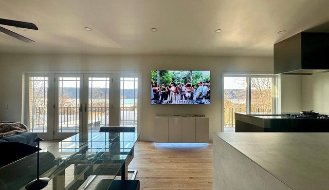 4BR Hudson River Views, First Train Stop NYC