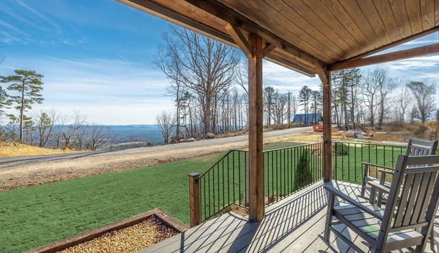 4BR Lookout MTN, Mentone! Hot Tub, Views, Fireplaces, Trails, Hiking, Fishing