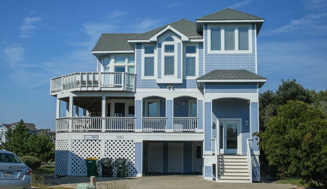 5BR Dog Friendly | Private Pool | Hot Tub | W/D