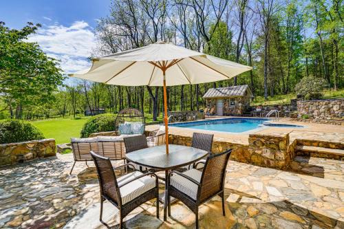 Aldie Home w/Private Pool: Near Wineries!