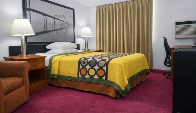 ALGONA INN