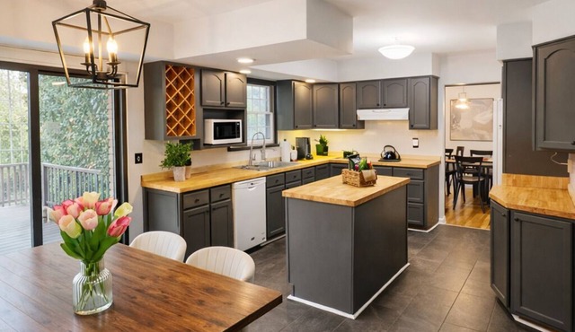 Amber Oasis is where families relax, reconnect, & make memories