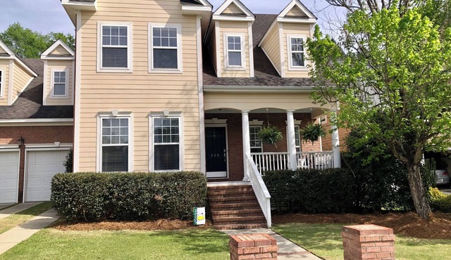Augusta House only 6 miles to Augusta National Golf Course