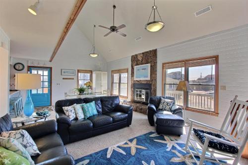 AVHC41 Outrigger Cottage on Hatteras Island
