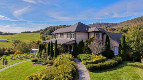 Banner Elk Winery Villa