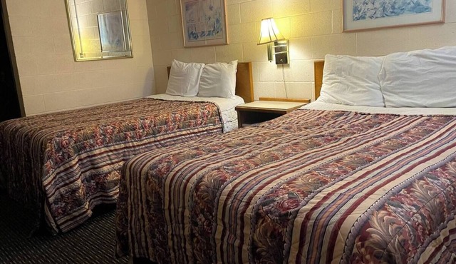 Bartlesville Adventure Hub | Pet-Friendly | Museums & Historic Sites Access