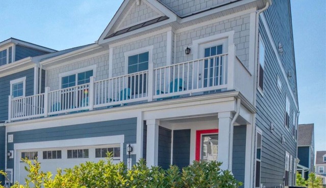Bayside * 5BR Luxury Home