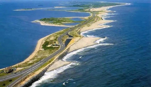 Beach and Bay Getaway in Sandy Hook NJ!