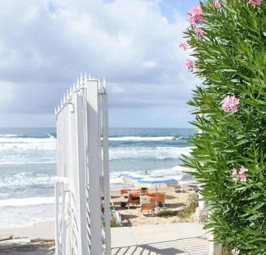 Beachside House in Sperlonga