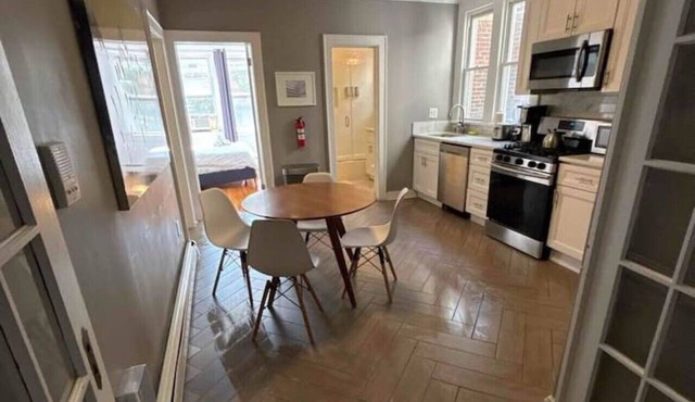 Beautiful 2BR/1BA Apt close to NYC!