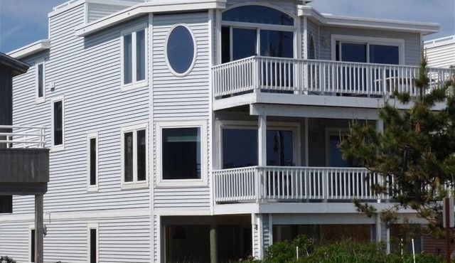 Beautiful Ocean Views, Large House, Harvey Cedars, Atlantic Ave