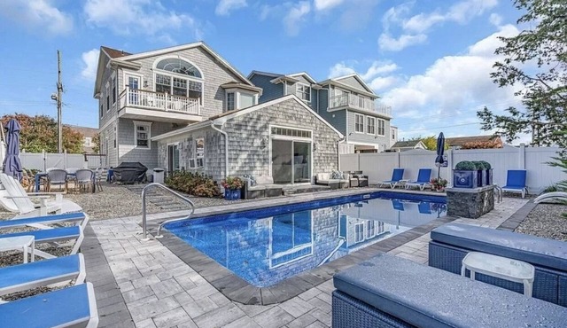 Beautiful Custom Home with Heated Pool in Point Pleasant Beach
