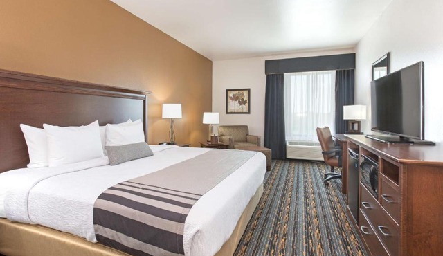 Best Western Plus Lincoln Inn & Suites