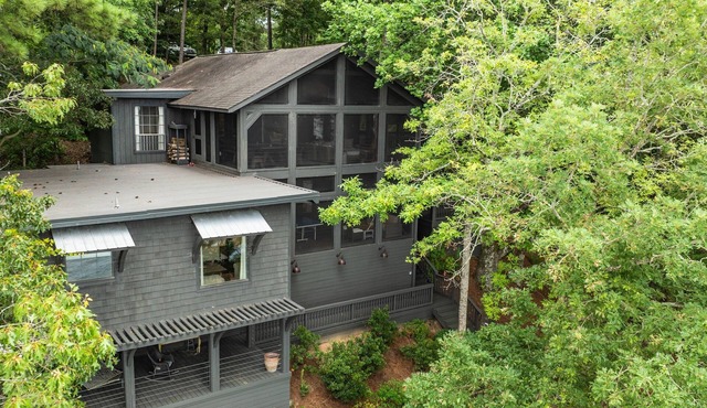 Big Water Views - Lake Martin Escape