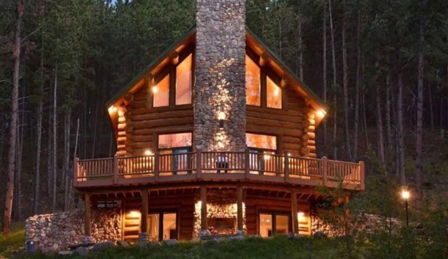 Black Hills Log Home Creek Side