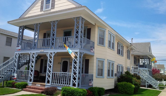 Block To Beach And Boardwalk Corner Property Great Location