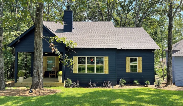 Blue Moon | 3 Bed, 2 Bath