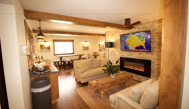 Boarders Inn & Suites by Cobblestone Hotels - Syracuse