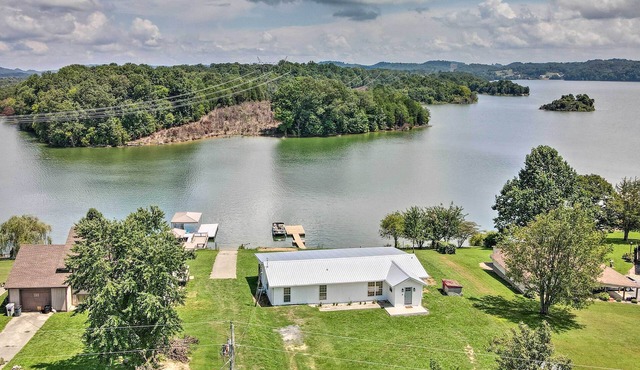 Boat Dock + Covered Patio: Cherokee Lake Escape!
