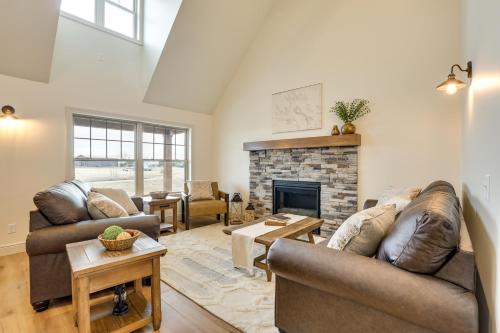 Brand-New Pierre Home Near Cow Creek & Boating!