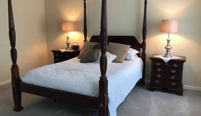 Breath and Relax/can sleep up to 6 guest/pets ok