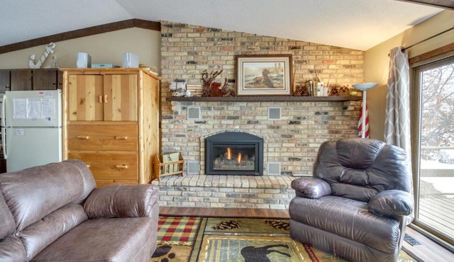 Breezy Point House w/Dock on Pelican Lake!