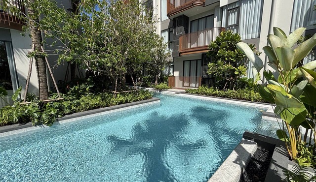 Bright 2-bedroom apartment with AC in gorgeous Tambon Choeng Thale in Tambon Choeng Thale