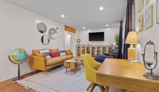 Bright 3BR 25 mins to Arrowhead Groups & Pets