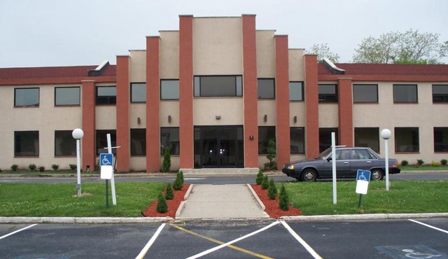 Budget Inn & Suites