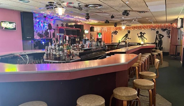Canfield Hotel