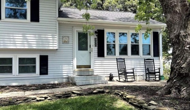 Cape May Bay Breeze Getaway