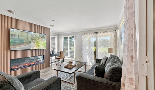 Centrally Located 2BR/2Bath Villa in Kiawah Island, SC - 5 min from the Beach!
