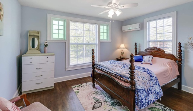 Charmer Base for Eastern Shore Exploration